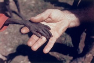 staving-boy-ugandab